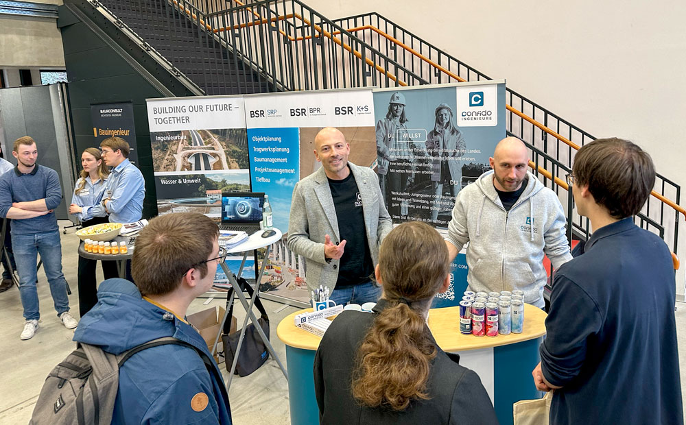 CONFIDO Ingenieure im Gespräch mit Studierenden der Hochschule Coburg
