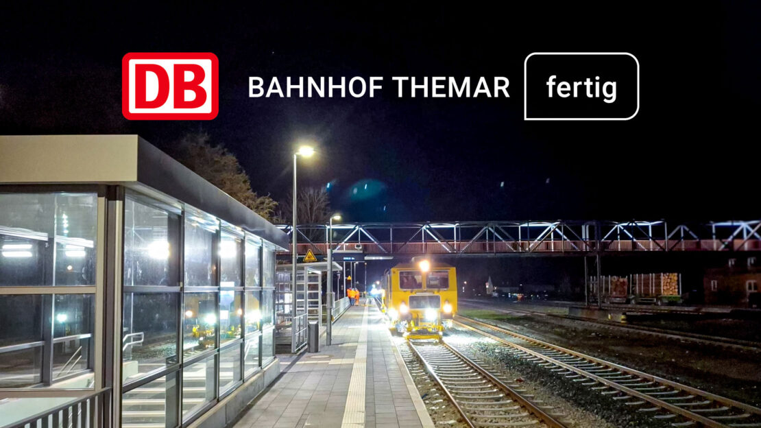 Stopfmaschine Bahnhof Themar bei Nacht
